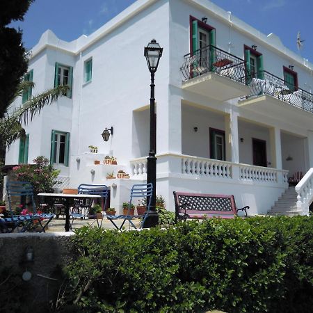 Hotel Blue Dolphin Batsíon Exterior foto